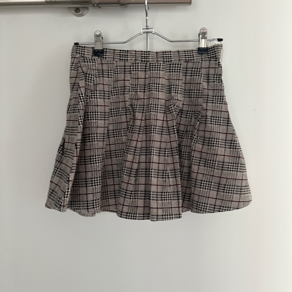 AKIRA Black and Cream Plaid Mini Skirt